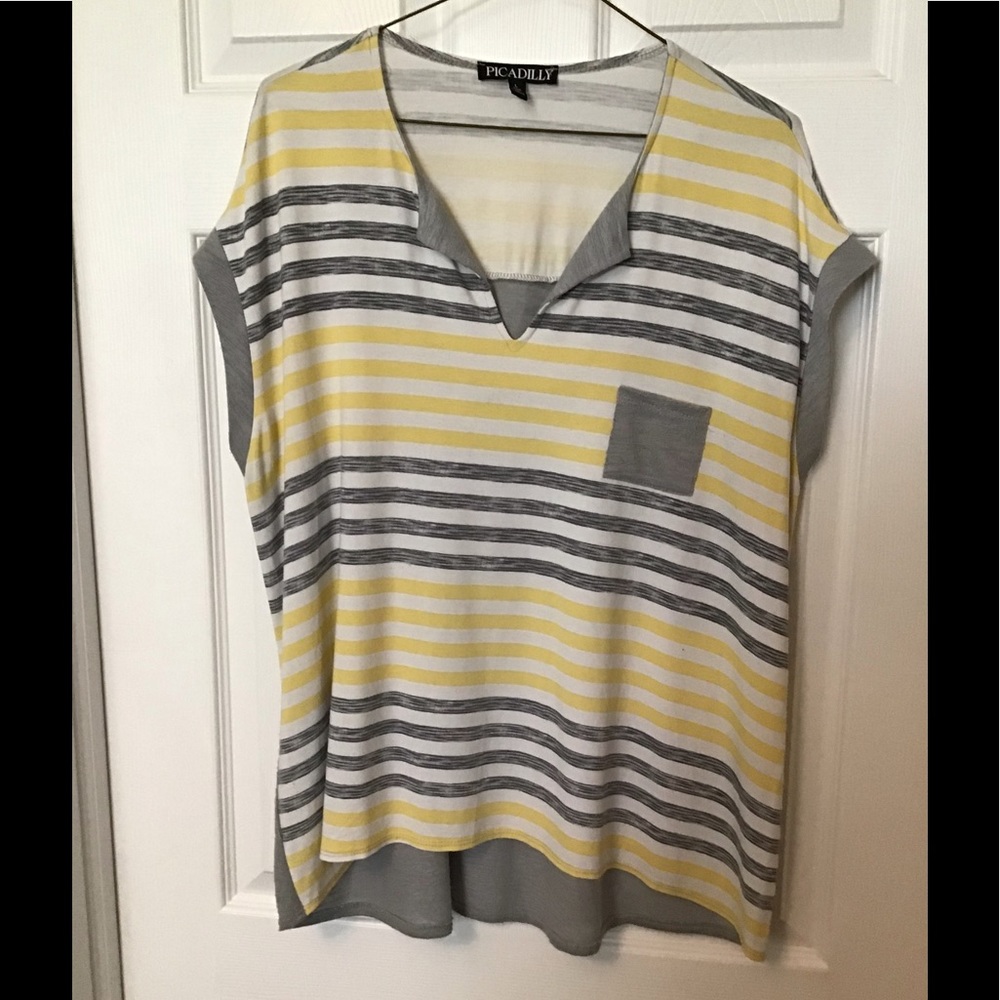 Womens Piccadilly T-shirt 🔥2 for $15🔥